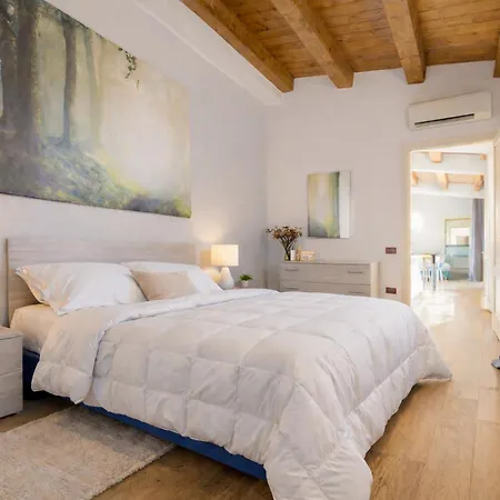 Hotel Ristorante Ala D'oro 4*