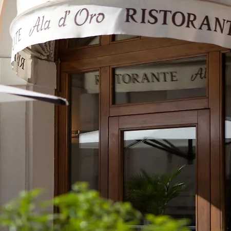 מלון Ristorante Ala D'oro