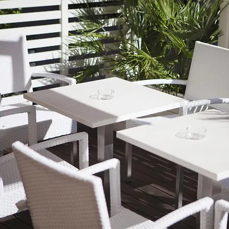 Отель Ristorante Ala D'oro