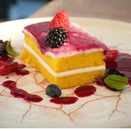 מלון Ristorante Ala D'oro