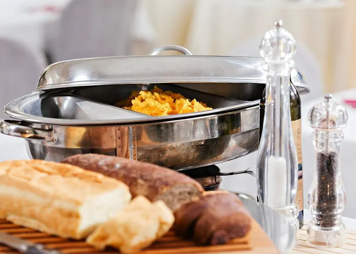 Ristorante Ala D'oro Hotell 4*